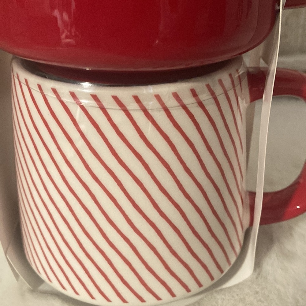Target BP 2022 Christmas Mugs - Picture 4 of 5